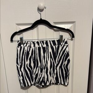 Black and White Zebra Print Skort